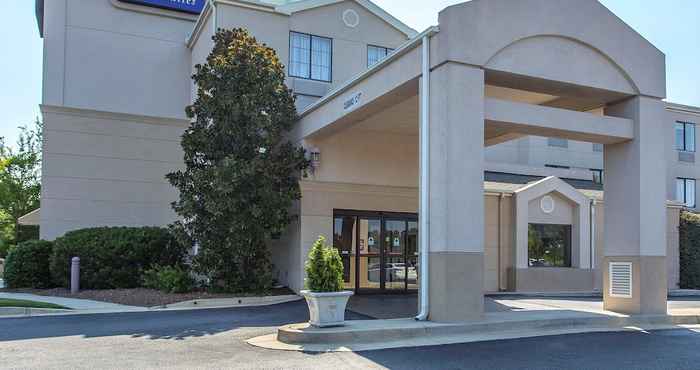 Khác Sleep Inn & Suites