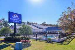 Americas Best Value Inn & Suites Bastrop, Rp 1.390.875