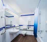 Lainnya 7 Travelodge Bristol Central