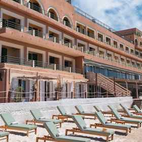 Primary image 1 Surplage Hôtel Cavalière, La Mole Airport (LTT) Hotels