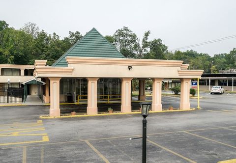 その他 Rodeway Inn University