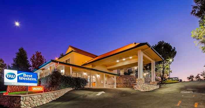 Others Best Western Cedar Inn & Suites