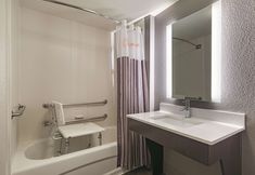 其他 4 La Quinta Inn & Suites by Wyndham Dallas Plano West