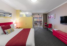 Lain-lain 7 Nesuto Chippendale