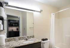 Others 3 Candlewood Suites HOPEWELL - FORT GREGG ADAMS by IHG