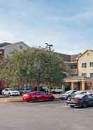 Imej utama Extended Stay America Suites Savannah Midtown