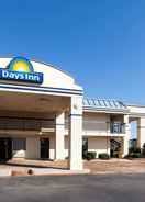 Imej utama Days Inn by Wyndham Oklahoma City West