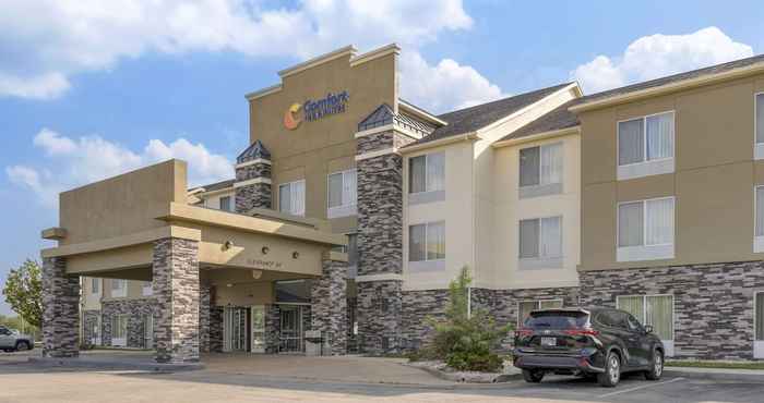 Lainnya Comfort Inn & Suites