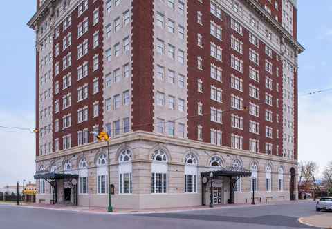Others DoubleTree by Hilton Hotel Utica