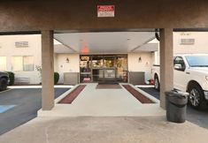 その他 4 Economy Inn Auburn