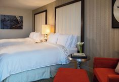 อื่นๆ 4 Renaissance Newark Airport Hotel