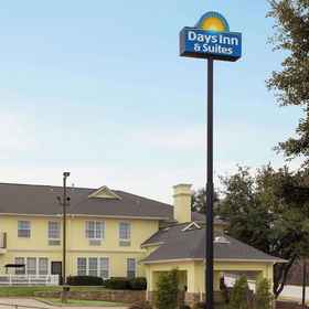 Primary image1尤利斯達拉斯沃斯堡國際機場南溫德姆戴斯套房飯店,Six Flags Mall飯店