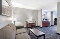 Others Quality Inn & Suites