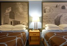Others 3 Super 8 by Wyndham Swift Current