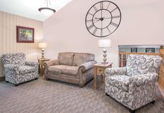 Others 2 Super 8 by Wyndham Havre