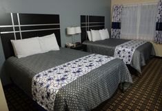 Lain-lain 5 Dutch Inn and Suites