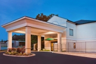 Others Super 8 by Wyndham Ft. Oglethorpe GA/Chatt TN Area