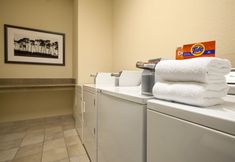 Others 7 Country Inn & Suites by Radisson, Jackson-Airport, MS