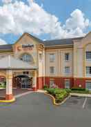 Imej utama Comfort Suites Newark - Harrison