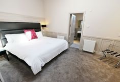 Others 6 Glynhill Hotel