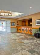 Lobi Best Western Plus Valemount Inn & Suites