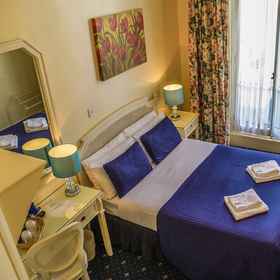 Primary image 1 โรงแรมเบลดส์, โรงแรม & ที่พัก River Park Tower Marketing Suite