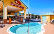 Khác 2 Econo Lodge Prattville