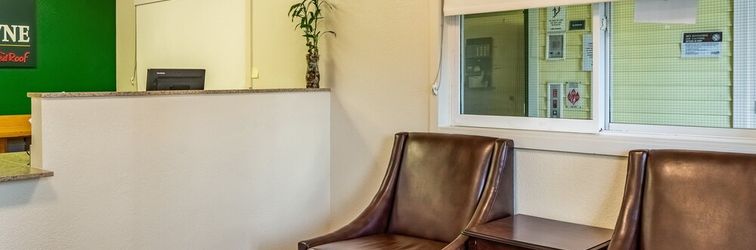 Others HomeTowne Studios By Red Roof Eugene - Springfield