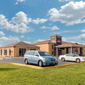 Primary image 1 Quality Inn Cadiz, Trigg County Hotels