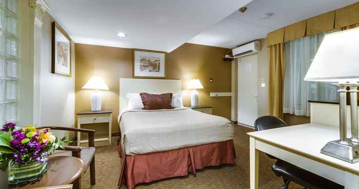 อื่นๆ Monte Carlo Inn Toronto West Suites