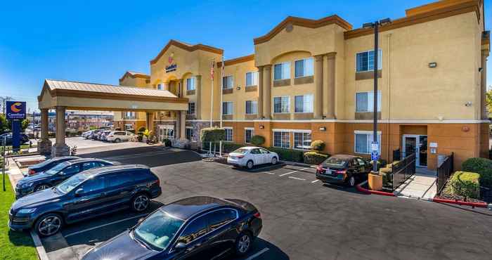 Lain-lain Comfort Inn & Suites Sacramento - University Area