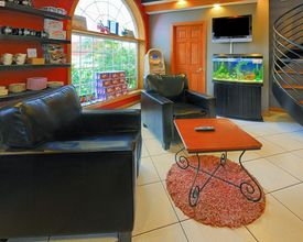 อื่นๆ 4 Econo Lodge At The Falls North