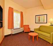 Lain-lain 7 Fairfield Inn Suites by Marriott Cherokee