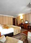 Bilik Azade Hotel