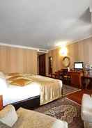 Bilik Azade Hotel