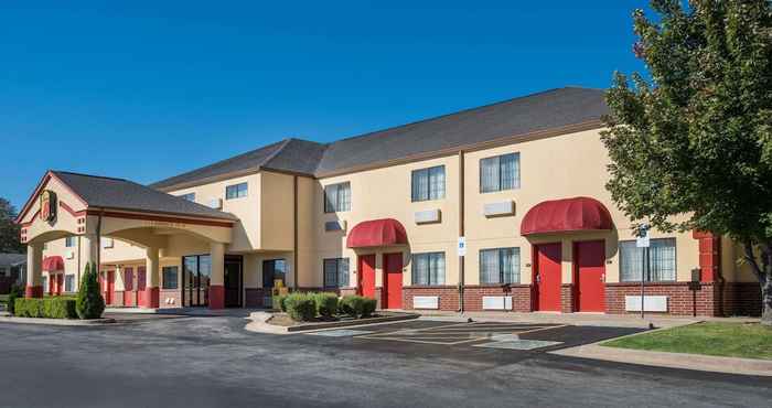 Lainnya Super 8 by Wyndham Claremore OK