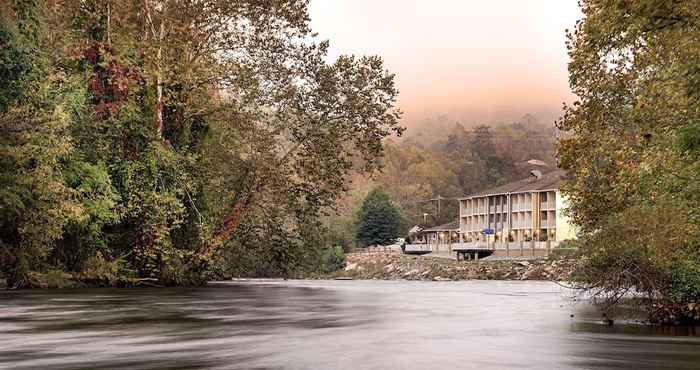 Others Best Western Plus River Escape Inn & Suites