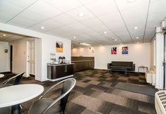 Others 7 Motel 6 Newark, DE