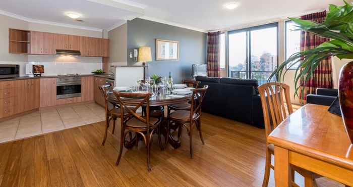 Lain-lain Mont Clare Boutique Apartments