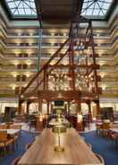 Lobi Embassy Suites by Hilton Denver International Airport