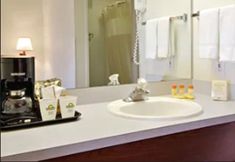 其他 7 Days Inn & Suites by Wyndham Gresham