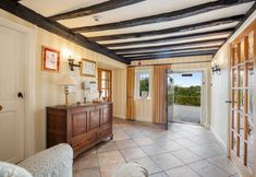 อื่นๆ 2 Castle of Comfort Hotel & Restaurant