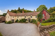 อื่นๆ Castle of Comfort Hotel & Restaurant