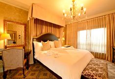 Others 5 Palazzo Hotel