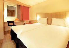 Others 5 Hôtel ibis Orly Chevilly Tram 7