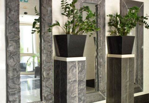 その他 Madeira Regency Cliff