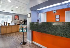 Others 3 Econo Lodge Cortland Downtown