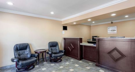 其他 2 Econo Lodge Inn & Suites Escondido Downtown