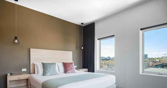 อื่นๆ Saint Kilda Beach Hotel (formerly Rydges St Kilda)