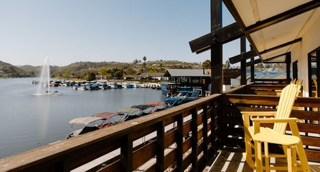 Lain-lain 2 Lakehouse Resort